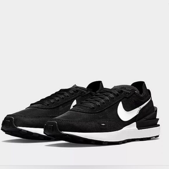 Nike Waffle One Women's Shoes (8) - Picture 8 of 9